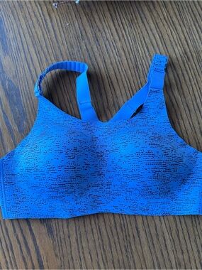 Brooks Dare Racerback Sports Bra- Never Worn